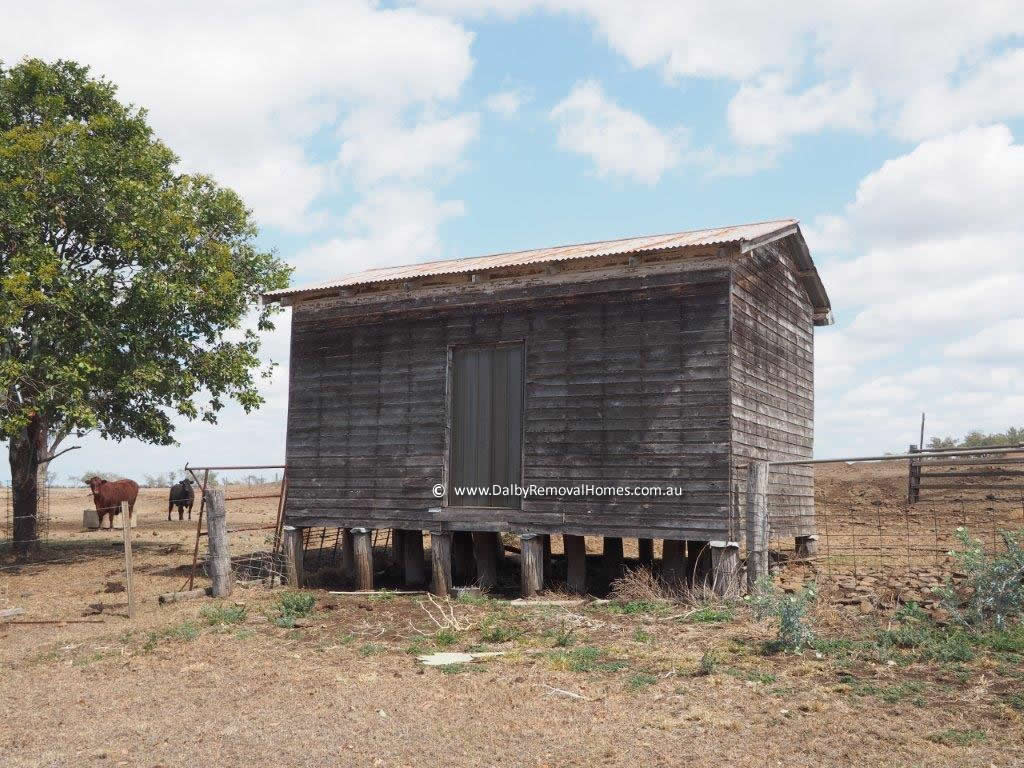 T BARN Dalby Removal Homes